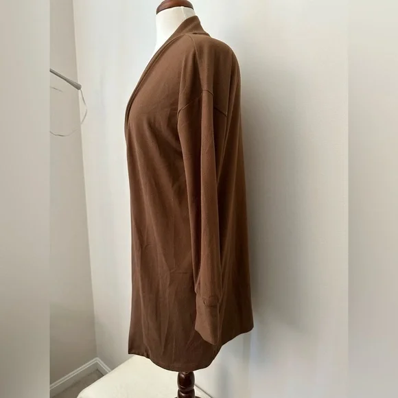 Philosophy sweater gorgeous GUC , Size S - Picture 4 of 5